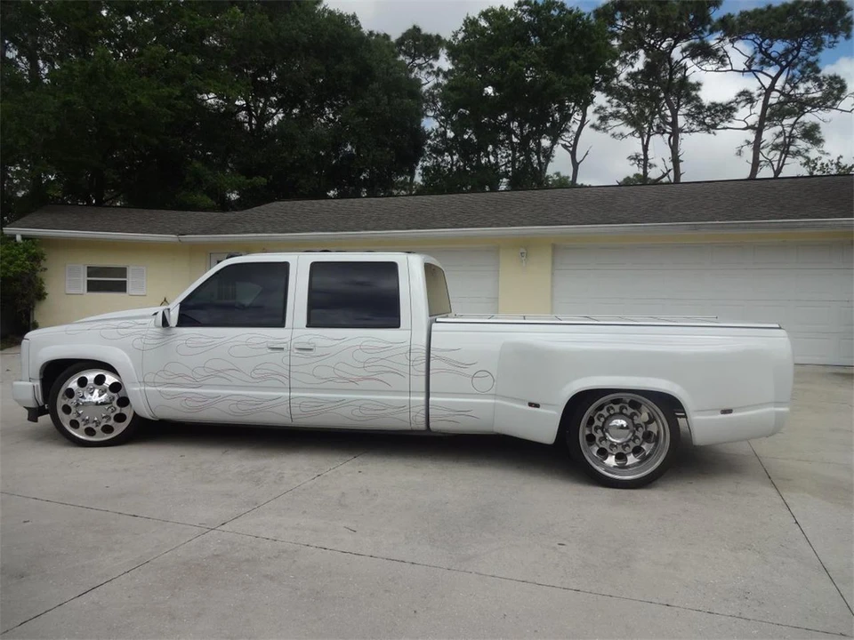 1993 GMC Sierra 1st Gen - Image 15 of 31