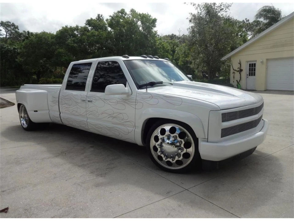 1993 GMC Sierra 1st Gen - Image 3 of 31