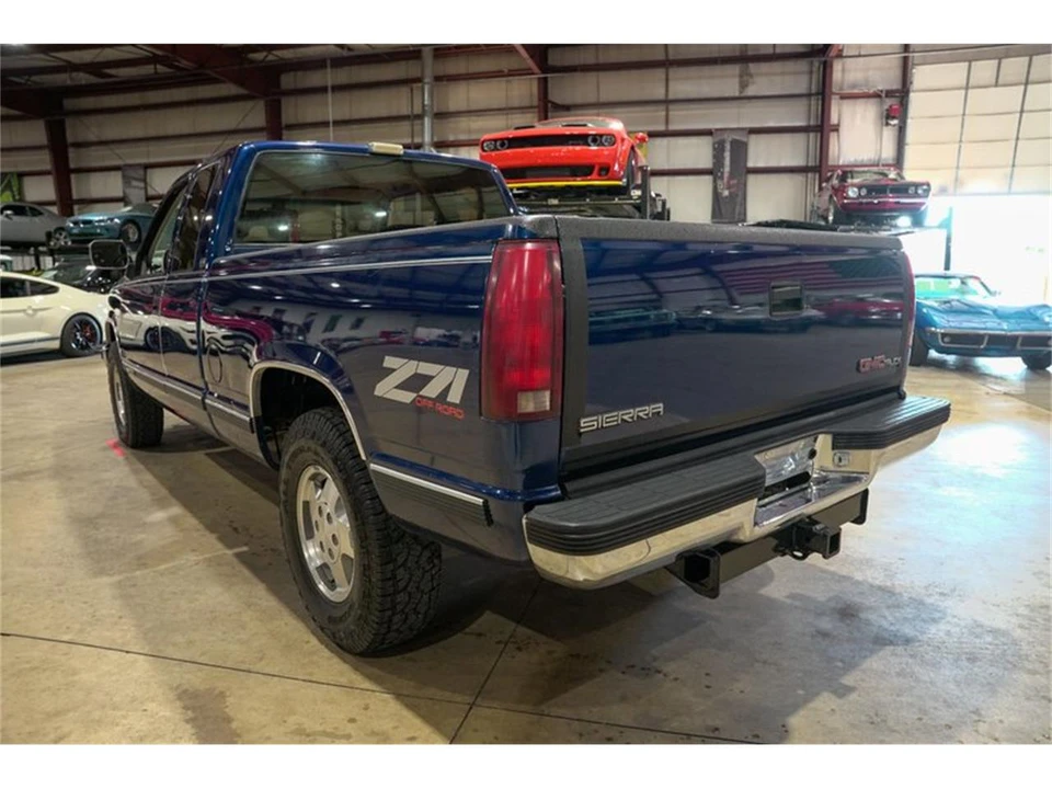 1993 GMC Sierra 1st Gen - Image 6 of 31