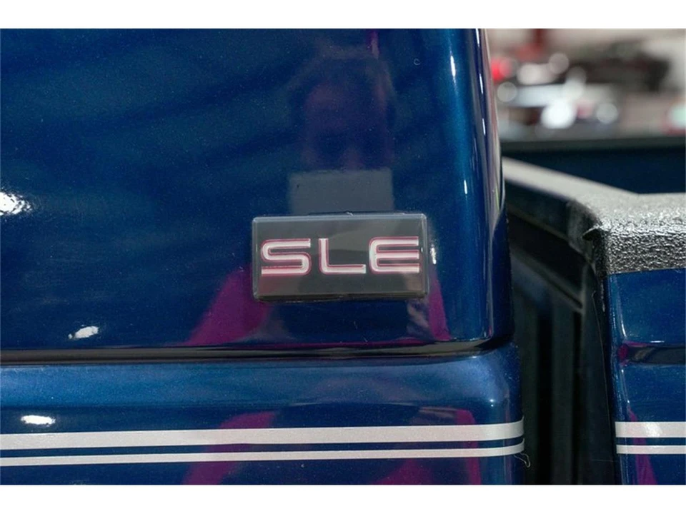 1993 GMC Sierra 1st Gen - Image 23 of 31