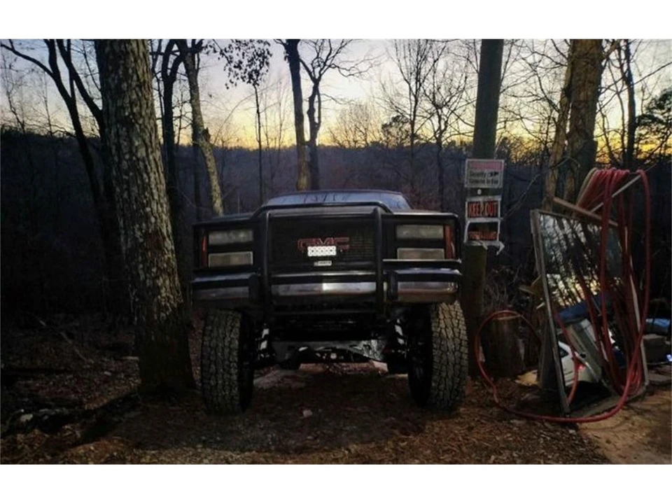 1993 GMC Sierra 1st Gen - Image 10 of 24
