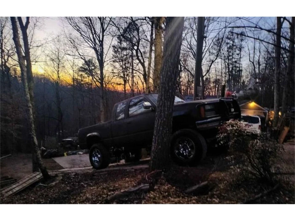 1993 GMC Sierra 1st Gen - Image 7 of 24