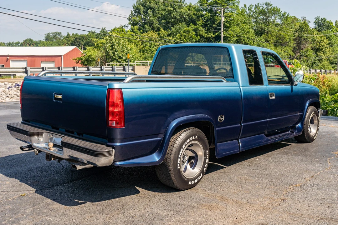 1993 GMC Sierra 1st Gen - Image 7 of 31