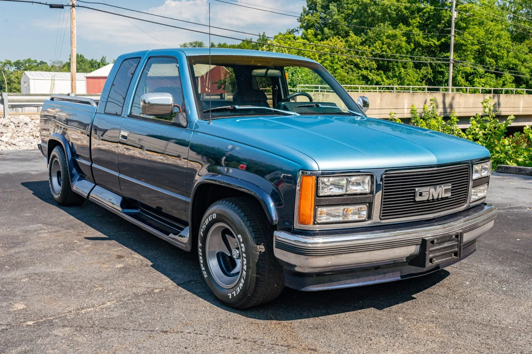 1993 GMC Sierra 1st Gen - Image 5 of 31
