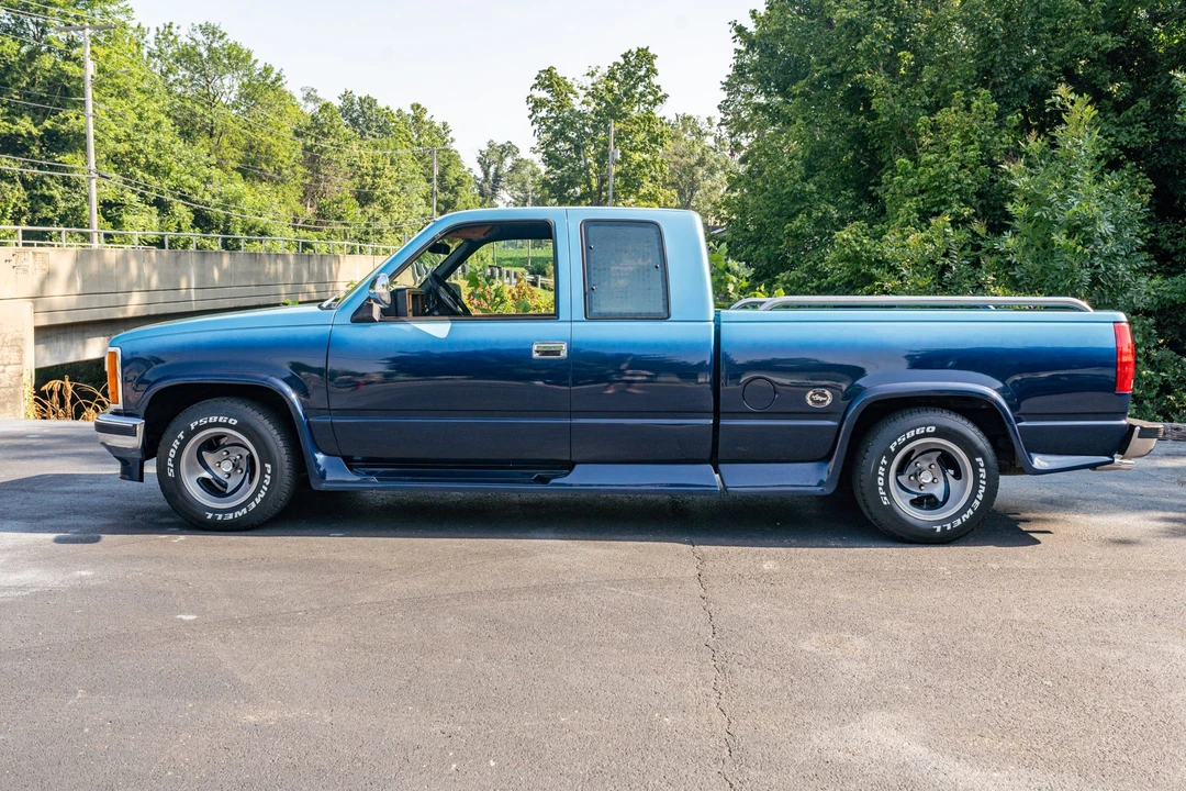 1993 GMC Sierra 1st Gen - Image 10 of 31