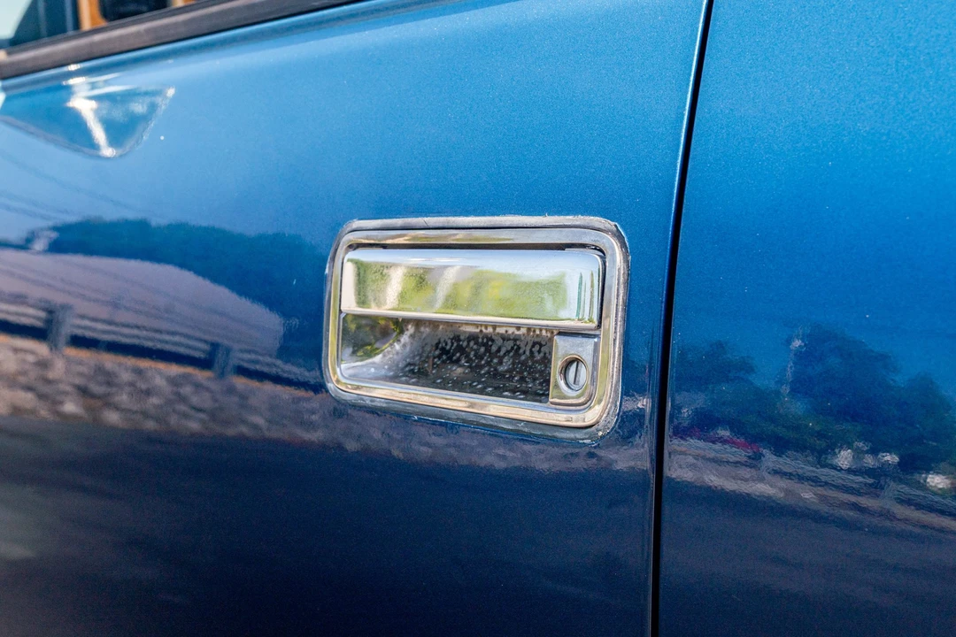 1993 GMC Sierra 1st Gen - Image 19 of 31