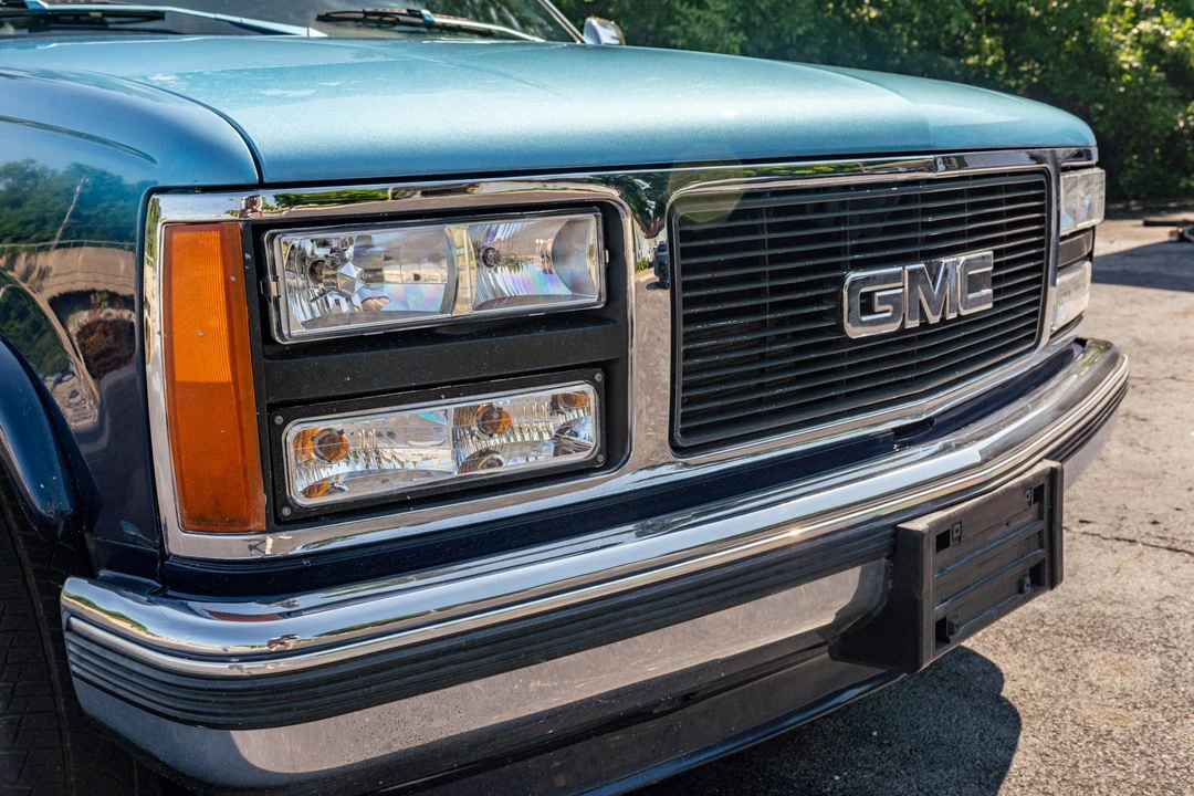 1993 GMC Sierra 1st Gen - Image 12 of 31