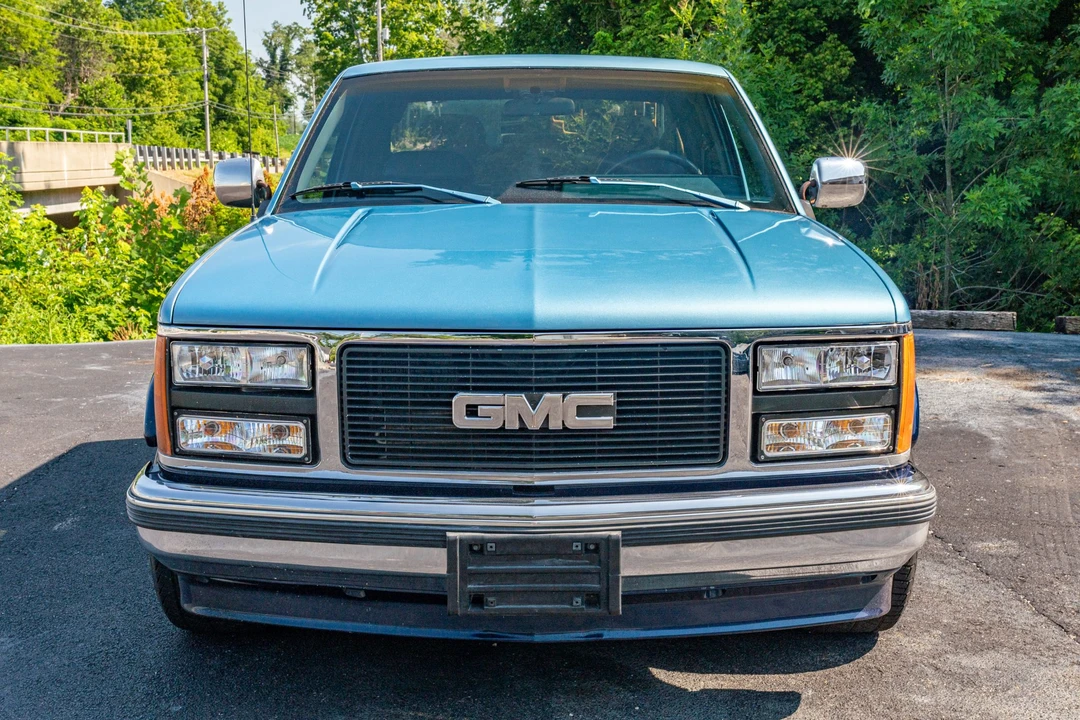 1993 GMC Sierra 1st Gen - Image 3 of 31