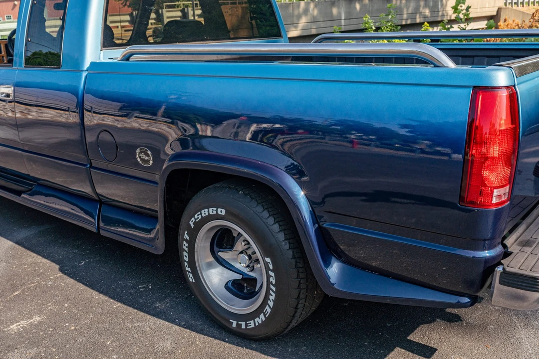 1993 GMC Sierra 1st Gen - Image 30 of 31
