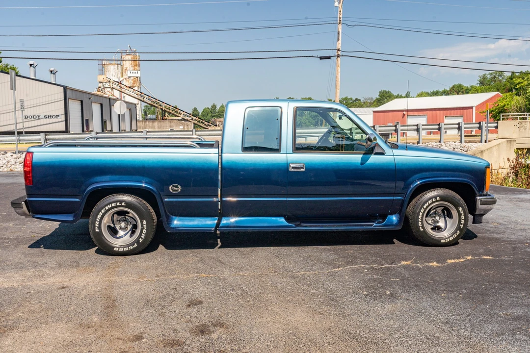 1993 GMC Sierra 1st Gen - Image 6 of 31