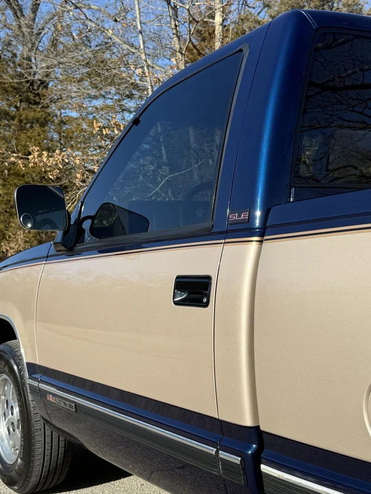 1993 GMC Sierra 1st Gen - Image 14 of 31