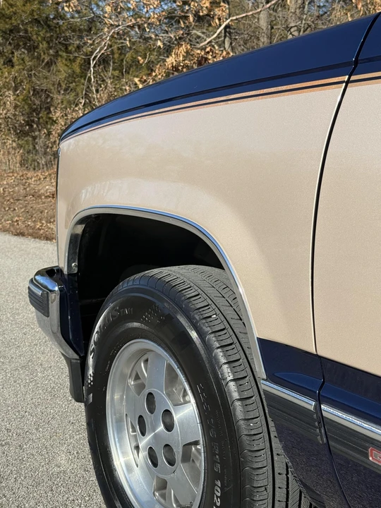 1993 GMC Sierra 1st Gen - Image 13 of 31