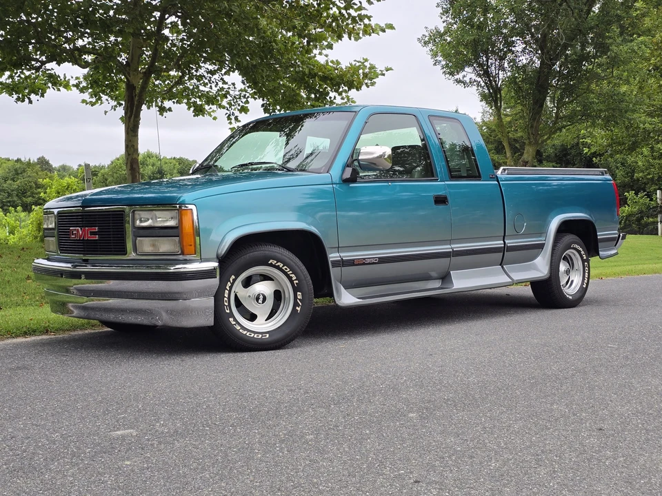 1993 GMC Sierra 1st Gen - Image 3 of 31