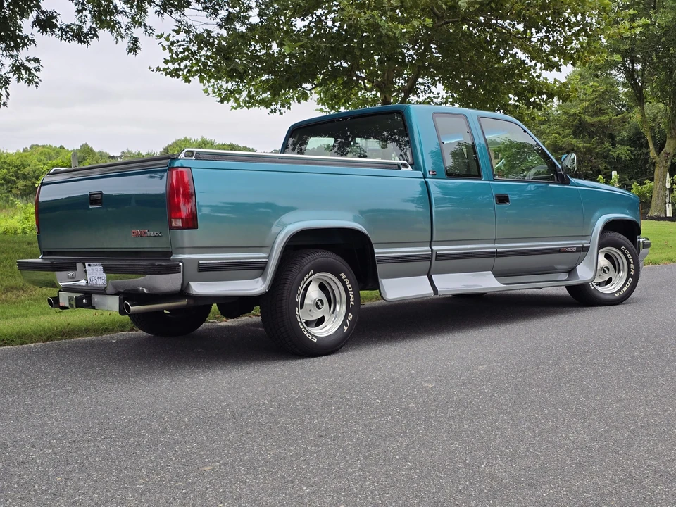 1993 GMC Sierra 1st Gen - Image 23 of 31