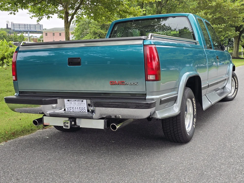 1993 GMC Sierra 1st Gen - Image 28 of 31