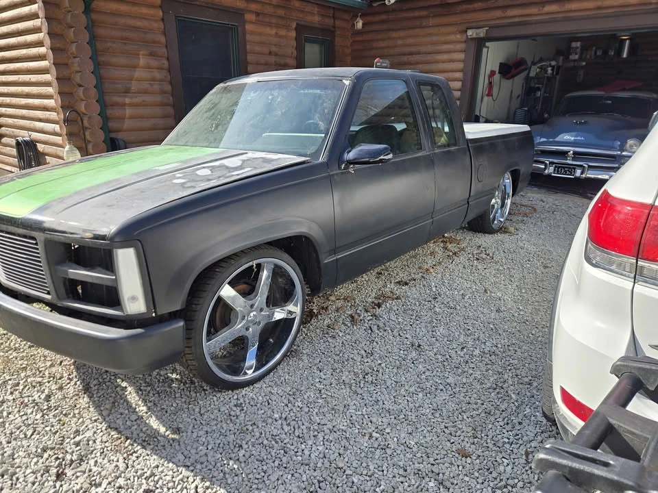 1993 GMC Sierra 1st Gen - Image 9 of 12