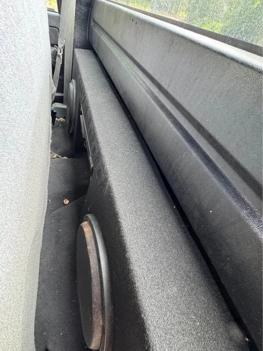 1993 GMC Sierra 1st Gen - Image 6 of 19