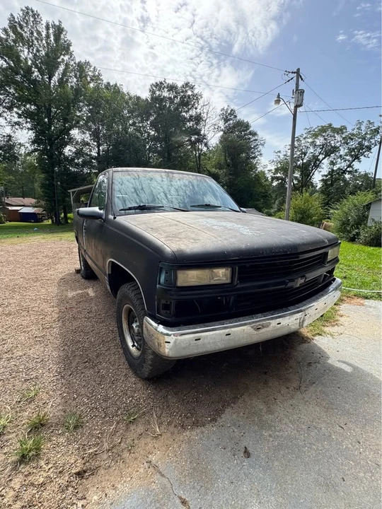 1993 GMC Sierra 1st Gen - Image 17 of 19