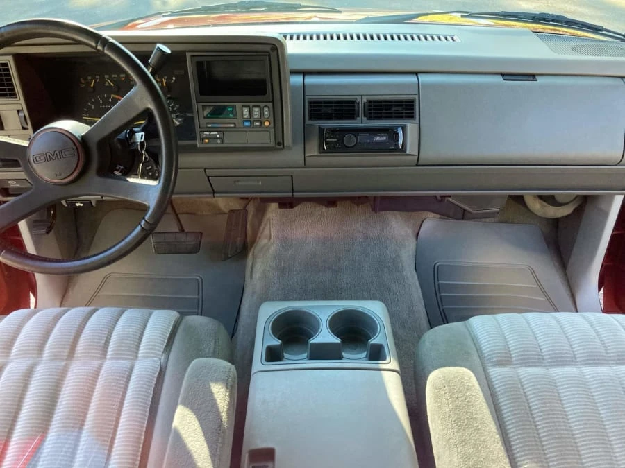 1993 GMC Sierra 1st Gen - Image 5 of 9