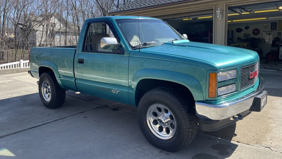 1993 GMC Sierra 1st Gen - Image 6 of 12