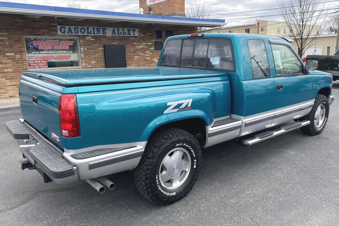 1993 GMC Sierra 1st Gen - Image 4 of 5