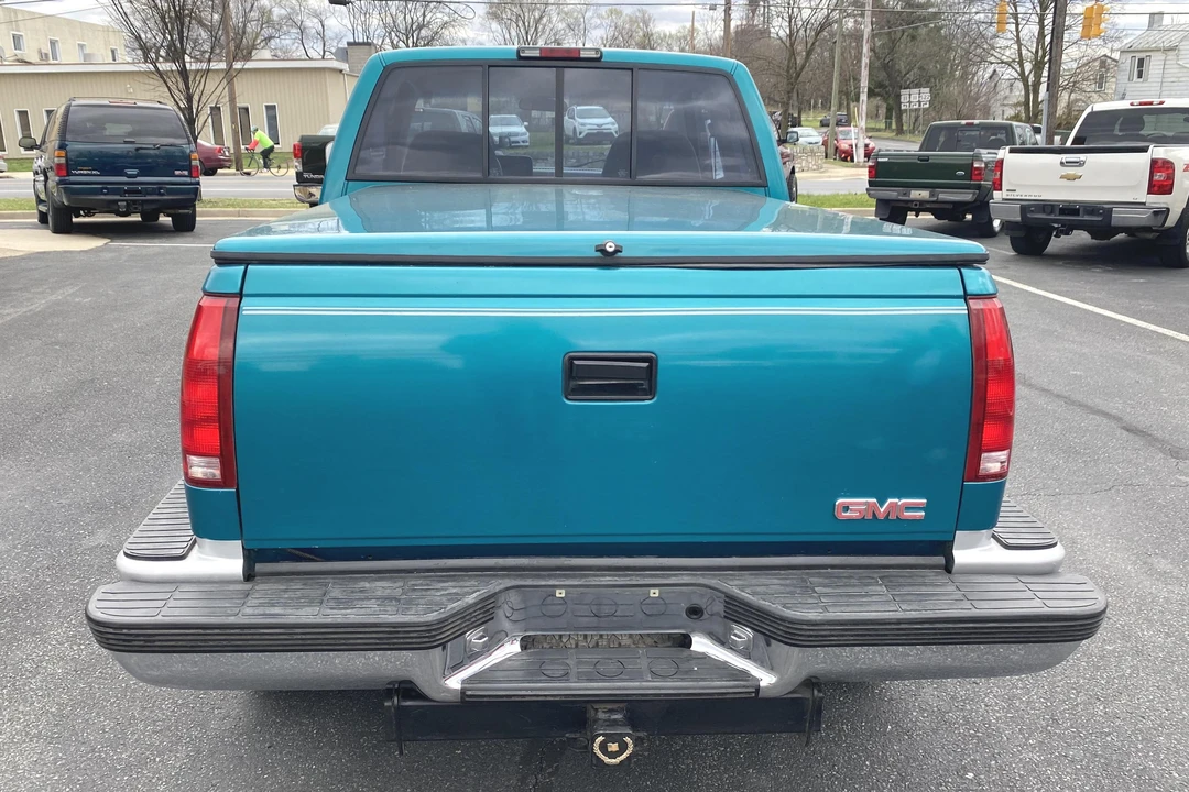 1993 GMC Sierra 1st Gen - Image 5 of 5