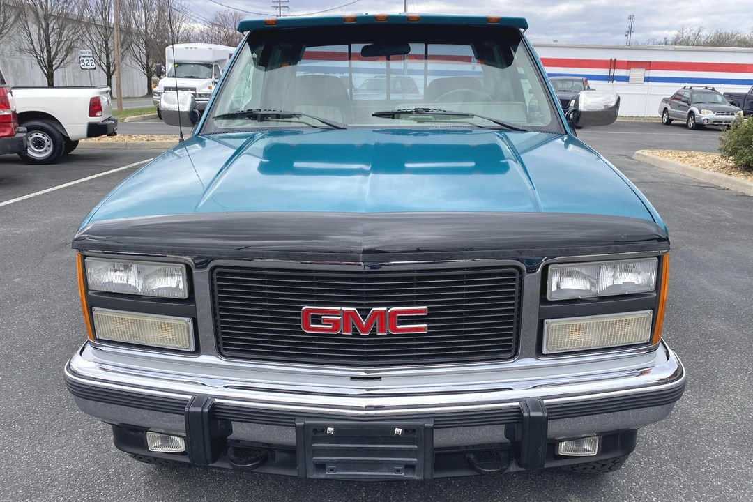 1993 GMC Sierra 1st Gen - Image 2 of 5