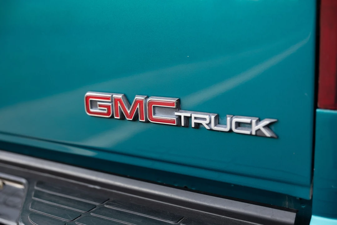 1993 GMC Sierra 1st Gen - Image 28 of 31