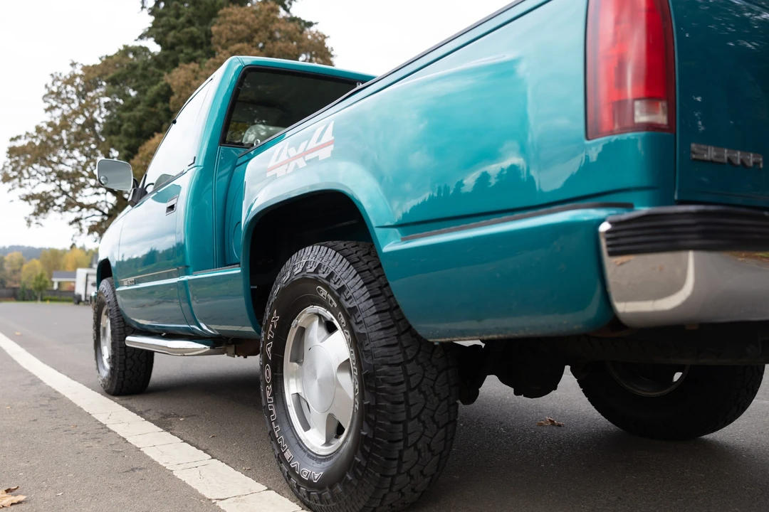 1993 GMC Sierra 1st Gen - Image 17 of 31