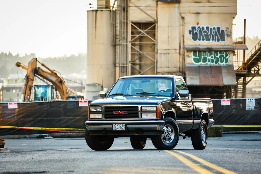 1993 GMC Sierra 1st Gen - Image 3 of 31