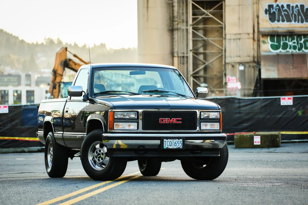 1993 GMC Sierra 1st Gen - Image 16 of 31