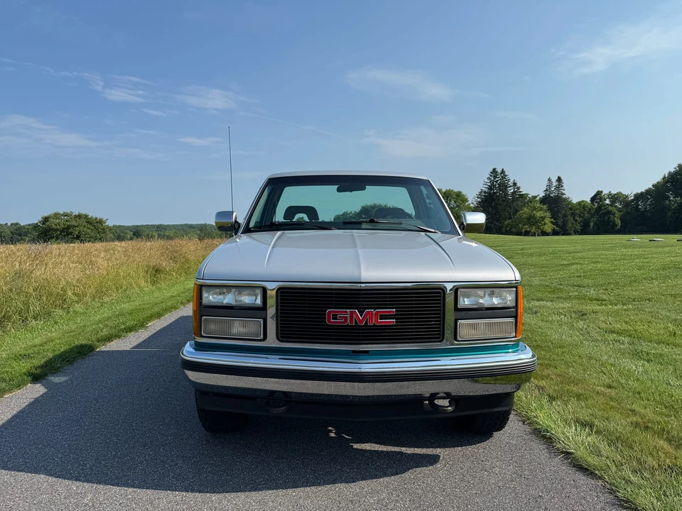 1993 GMC Sierra 1st Gen - Image 13 of 31
