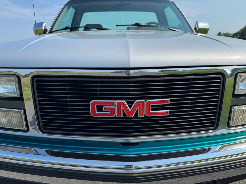 1993 GMC Sierra 1st Gen - Image 31 of 31