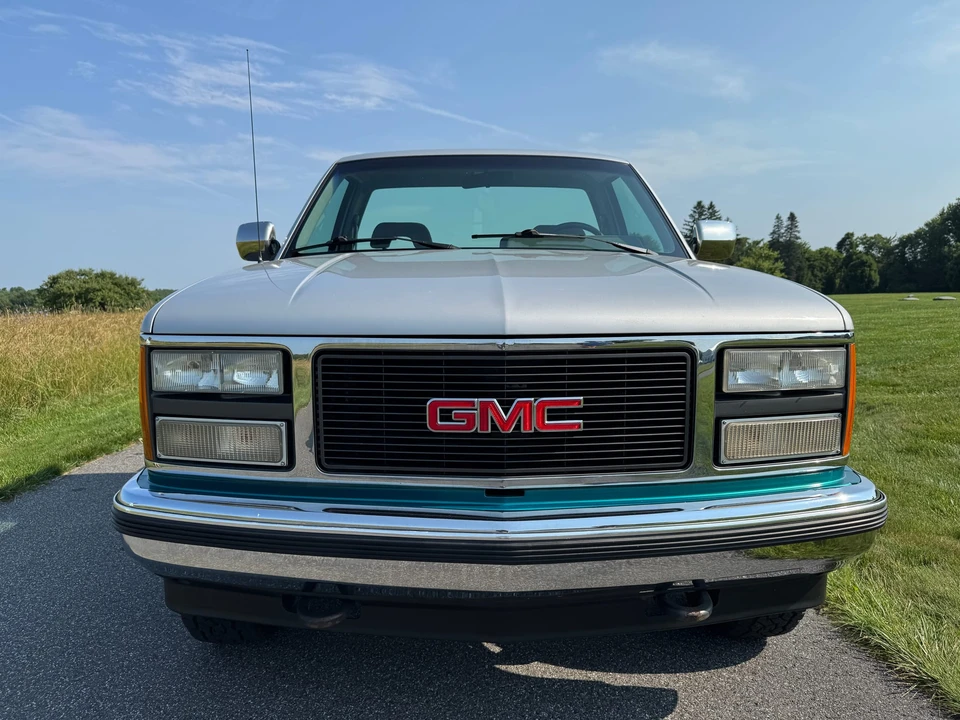 1993 GMC Sierra 1st Gen - Image 14 of 31