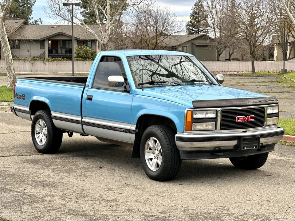 1993 GMC Sierra 1st Gen - Image 30 of 31