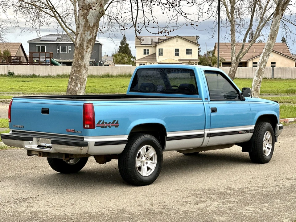 1993 GMC Sierra 1st Gen - Image 22 of 31