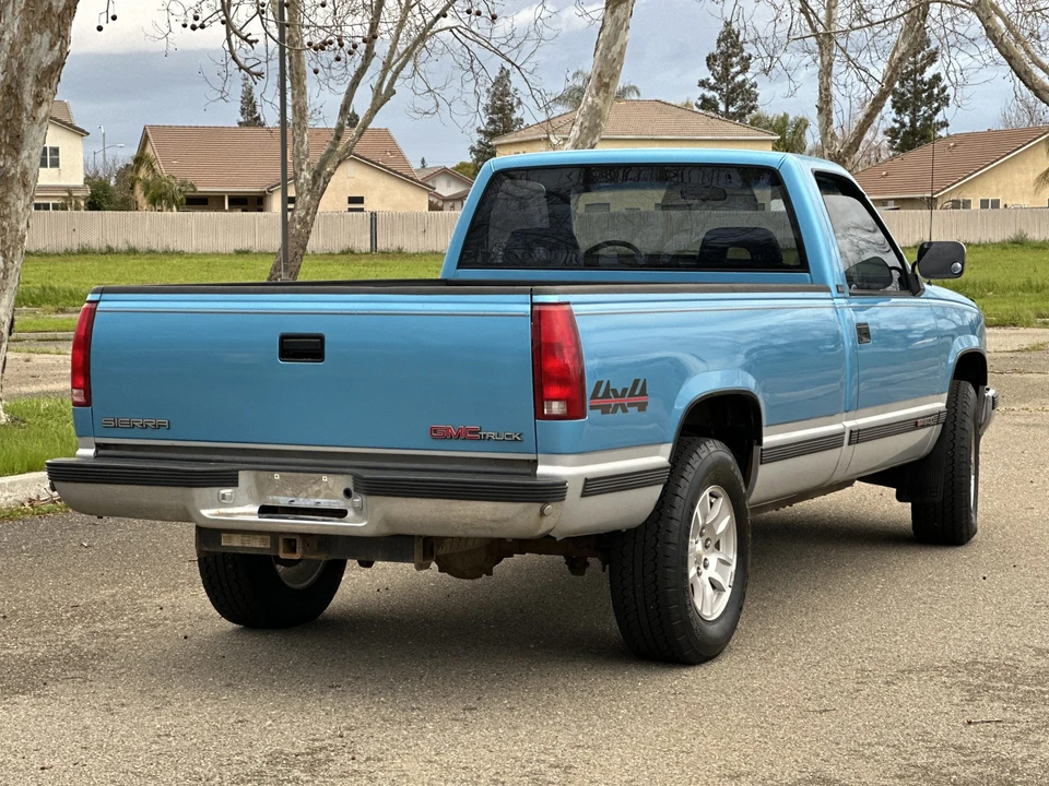 1993 GMC Sierra 1st Gen - Image 19 of 31