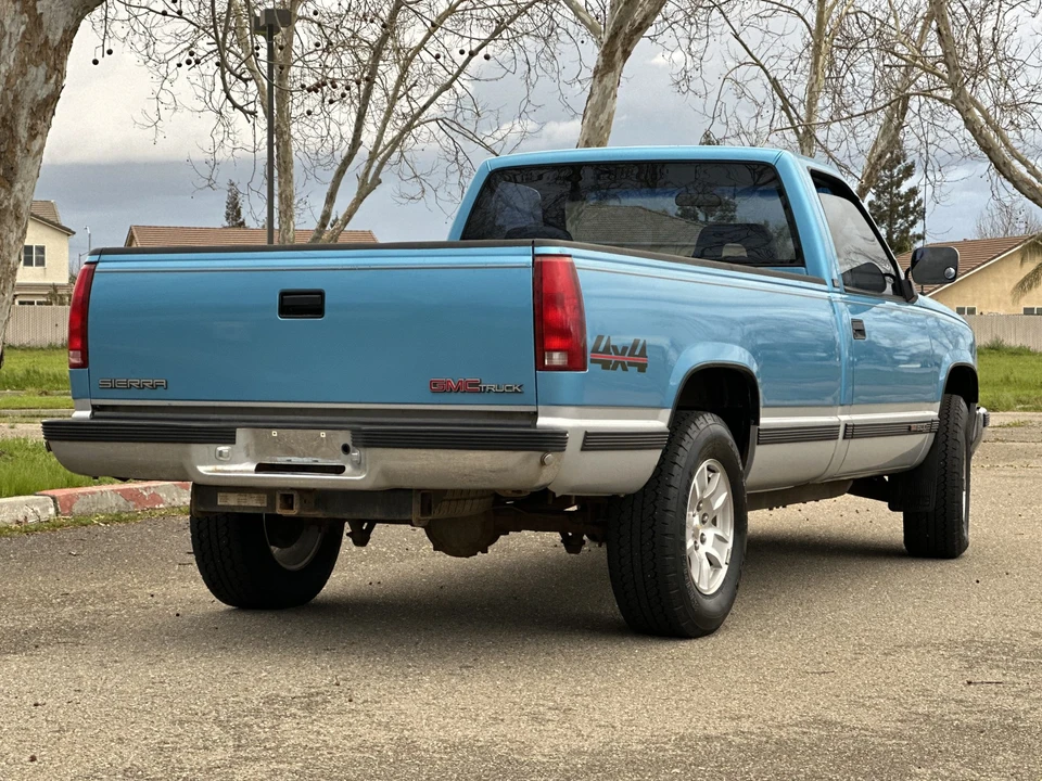 1993 GMC Sierra 1st Gen - Image 21 of 31
