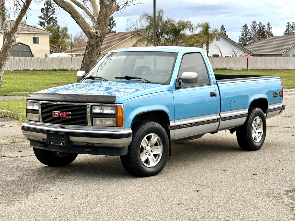 1993 GMC Sierra 1st Gen - Image 7 of 31