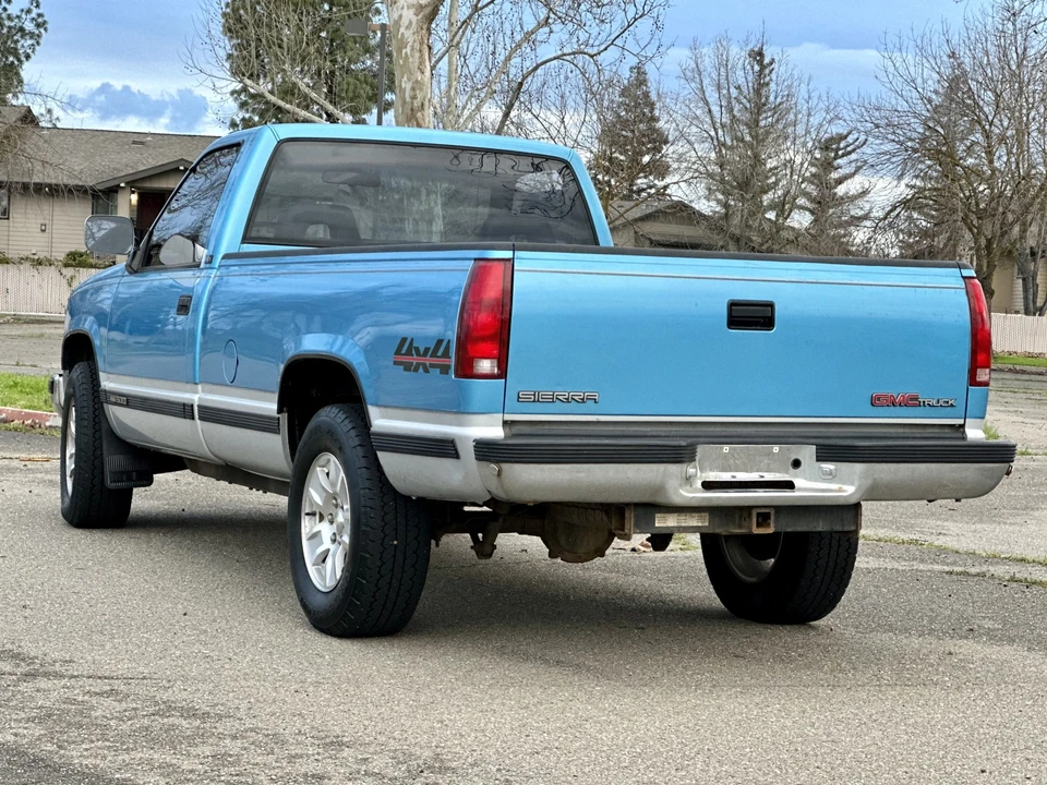 1993 GMC Sierra 1st Gen - Image 14 of 31