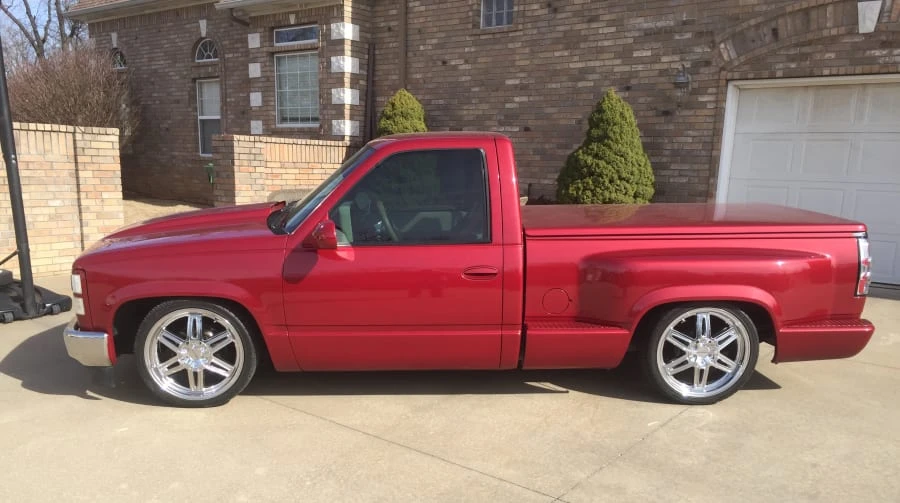 1993 GMC Sierra 1st Gen - Image 2 of 8