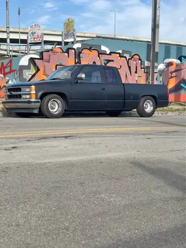 1993 GMC Sierra Pickup 2D 6 1/2 ft