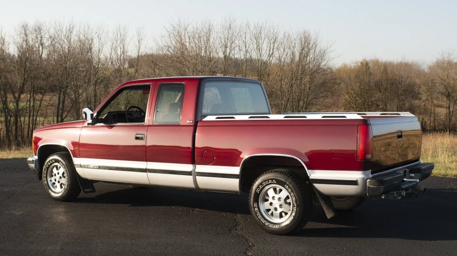 1993 GMC Sierra 1st Gen - Image 3 of 12