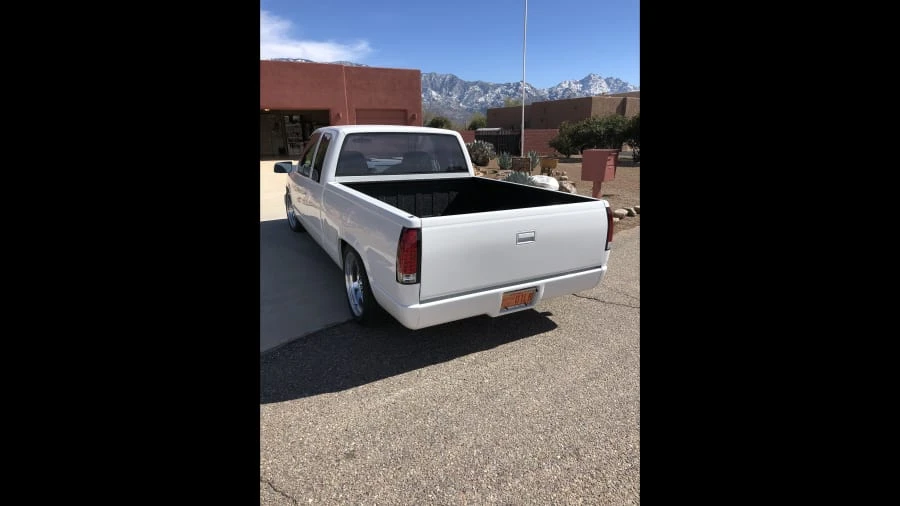1993 GMC Sierra 1st Gen - Image 3 of 12