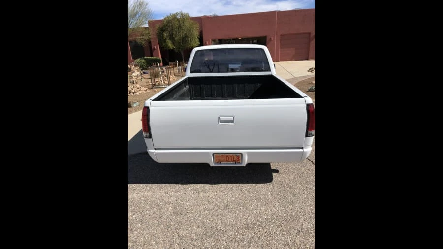 1993 GMC Sierra 1st Gen - Image 8 of 12