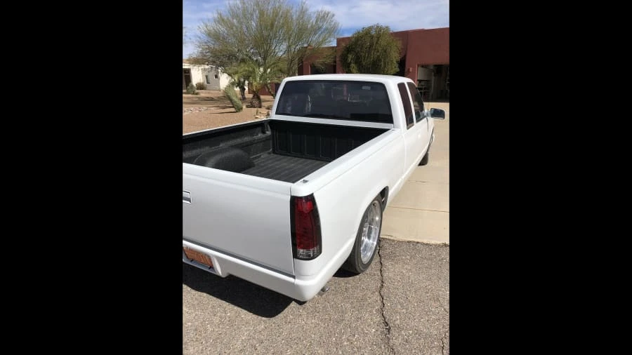 1993 GMC Sierra 1st Gen - Image 9 of 12