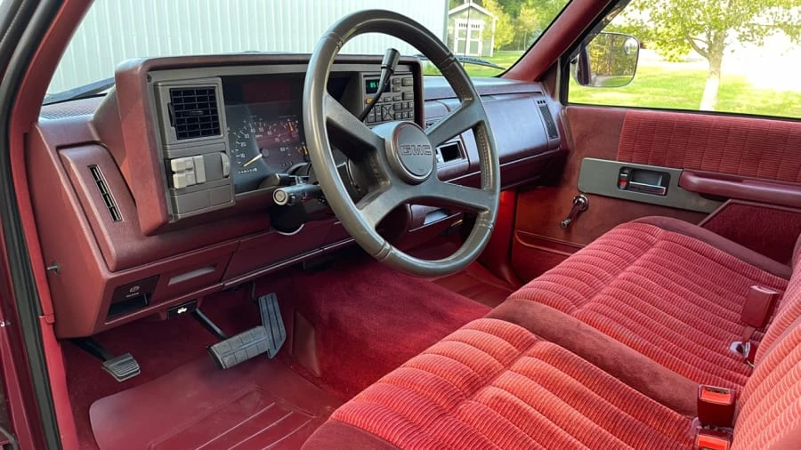 1993 GMC Sierra 1st Gen - Image 4 of 13