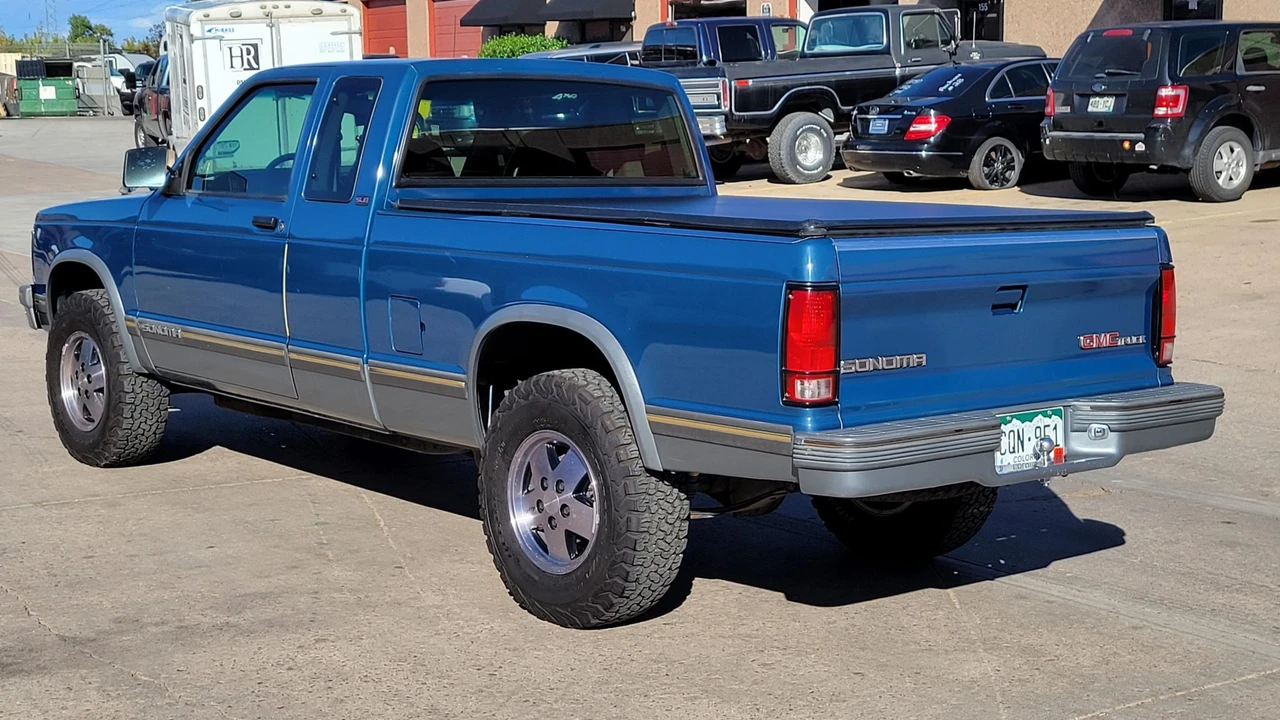 1993 GMC S-15/Sonoma - Image 14 of 31