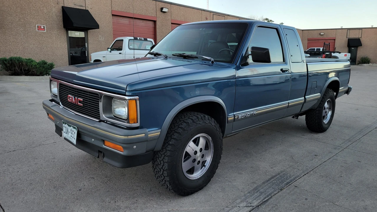 1993 GMC S-15/Sonoma - Image 3 of 31