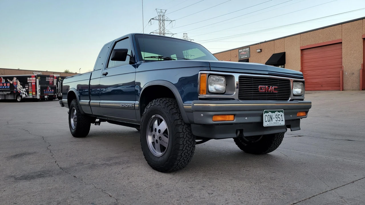 1993 GMC S-15/Sonoma - Image 2 of 31